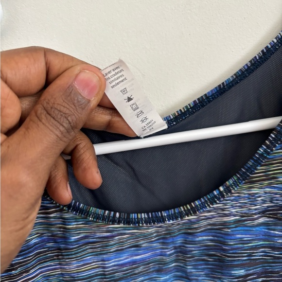 Lululemon Women Sculpt Tank II Interconnect Blue Multi Print Sleeveless Top 6 - Picture 5 of 5